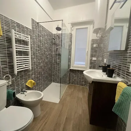 B&B Genova Centrale Guest house